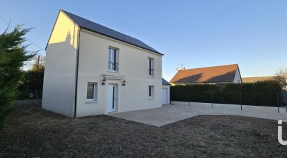 Pavillon 5 pièces de 96 m² à Artenay (45410)