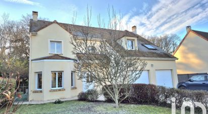 Maison 8 pièces de 183 m² à Saint-Pierre-du-Perray (91280)