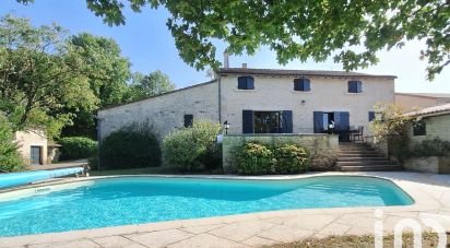 Longere 8 rooms of 252 m² in AIGONDIGNÉ (79370)