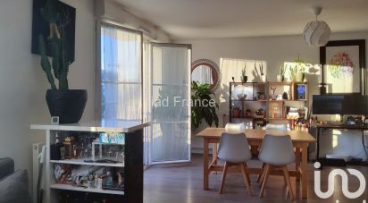 Apartment 3 rooms of 70 m² in Plaisir (78370)