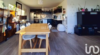 Apartment 3 rooms of 70 m² in Plaisir (78370)