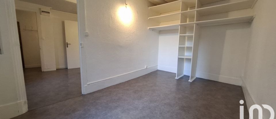 Apartment 3 rooms of 60 m² in Clermont-Ferrand (63000)