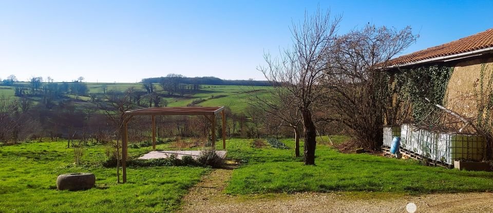 Maison de village 2 pièces de 46 m² à Yvrac-et-Malleyrand (16110)