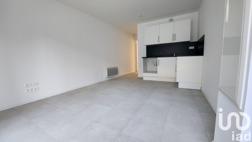 Appartement 2 pièces de 31 m² à Étampes (91150)