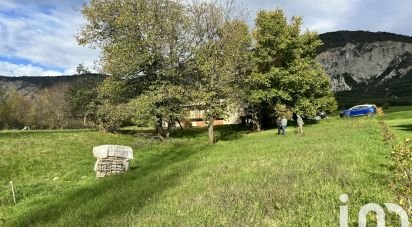 Land of 954 m² in Moriez (04170)