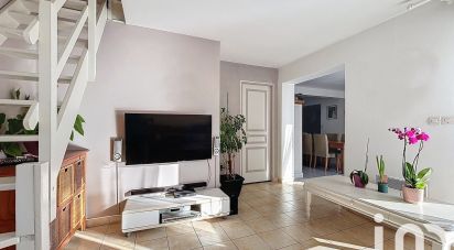 House 7 rooms of 122 m² in Saint-Benoît-des-Ondes (35114)