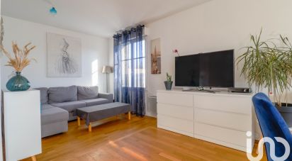 Apartment 3 rooms of 68 m² in Chilly-Mazarin (91380)