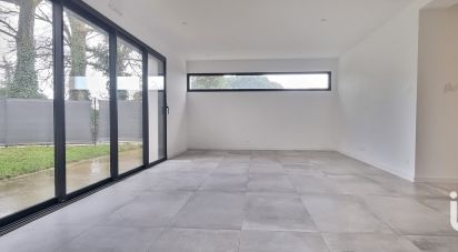 Maison 4 pièces de 120 m² à Cugand (85610)