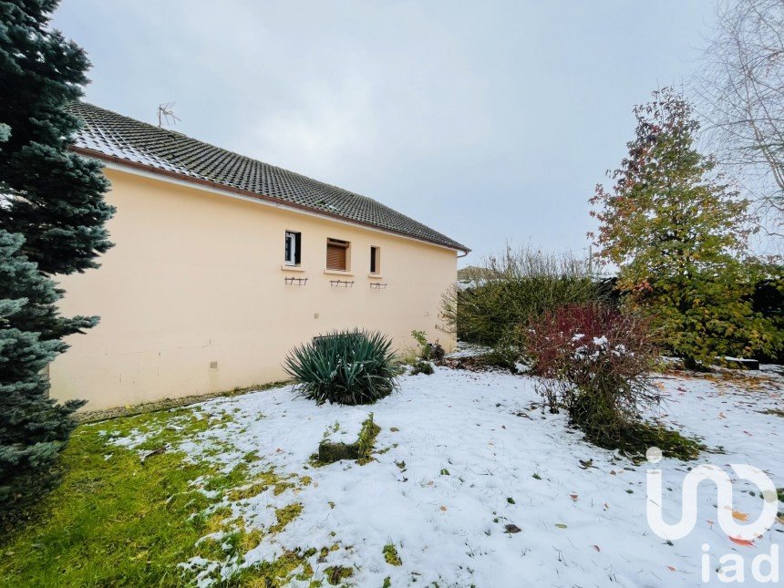 Village house 4 rooms of 92 m² in Breuvannes-en-Bassigny (52240)