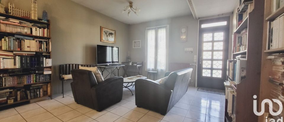 House 5 rooms of 116 m² in Livry-Gargan (93190)