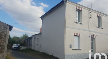 Traditional house 3 rooms of 80 m² in Cléré-sur-Layon (49560)