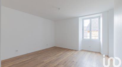 Maison 5 pièces de 130 m² à Solers (77111)