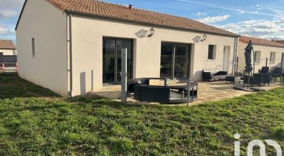 Pavillon 5 pièces de 94 m² à La Copechagnière (85260)