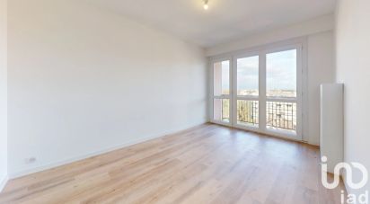 Apartment 5 rooms of 91 m² in Saint-Julien-en-Genevois (74160)