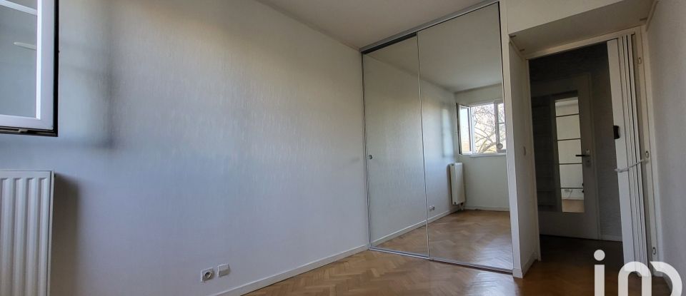 Apartment 4 rooms of 83 m² in Villeneuve-la-Garenne (92390)