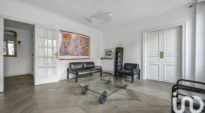 Apartment 5 rooms of 130 m² in Paris (75011)