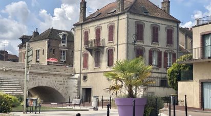 Bar-brasserie de 108 m² à Pont-sur-Yonne (89140)