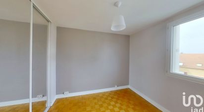 Appartement 3 pièces de 67 m² à Le Plessis-Robinson (92350)