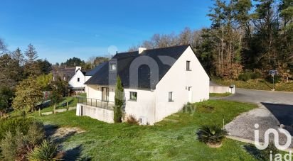 Traditional house 8 rooms of 167 m² in Savenay (44260)