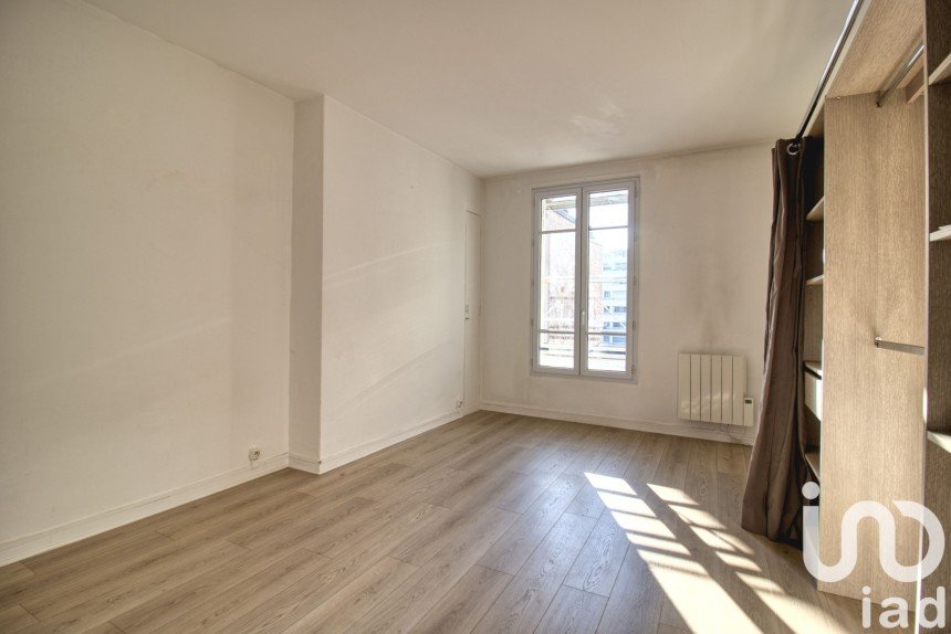 Studio 1 room of 22 m² in Paris (75018)