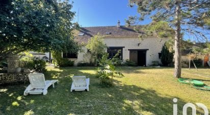 Country house 6 rooms of 257 m² in Saint-Germain-Laval (77130)