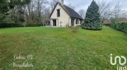 House 6 rooms of 130 m² in Les Baux-Sainte-Croix (27180)