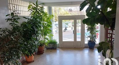 Appartement 2 pièces de 45 m² à Toulon (83000)