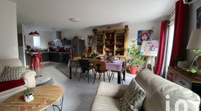 Maison 4 pièces de 79 m² à Mérindol (84360)