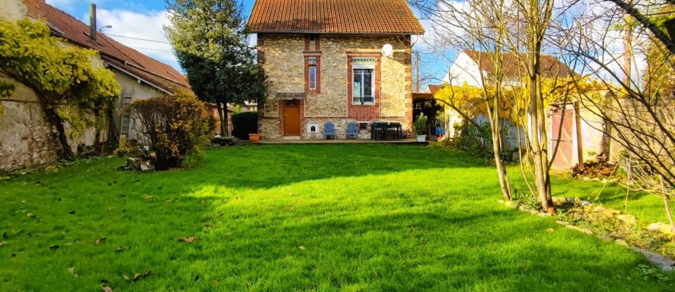 Traditional house 4 rooms of 133 m² in Écouen (95440)