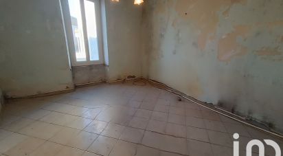 House 4 rooms of 102 m² in Marans (17230)