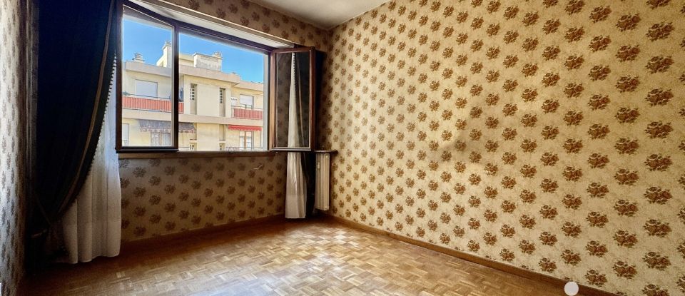 Appartement 3 pièces de 69 m² à Nice (06300)