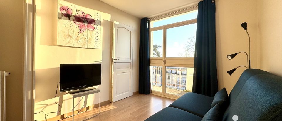 Apartment 3 rooms of 65 m² in Saint-Fargeau-Ponthierry (77310)