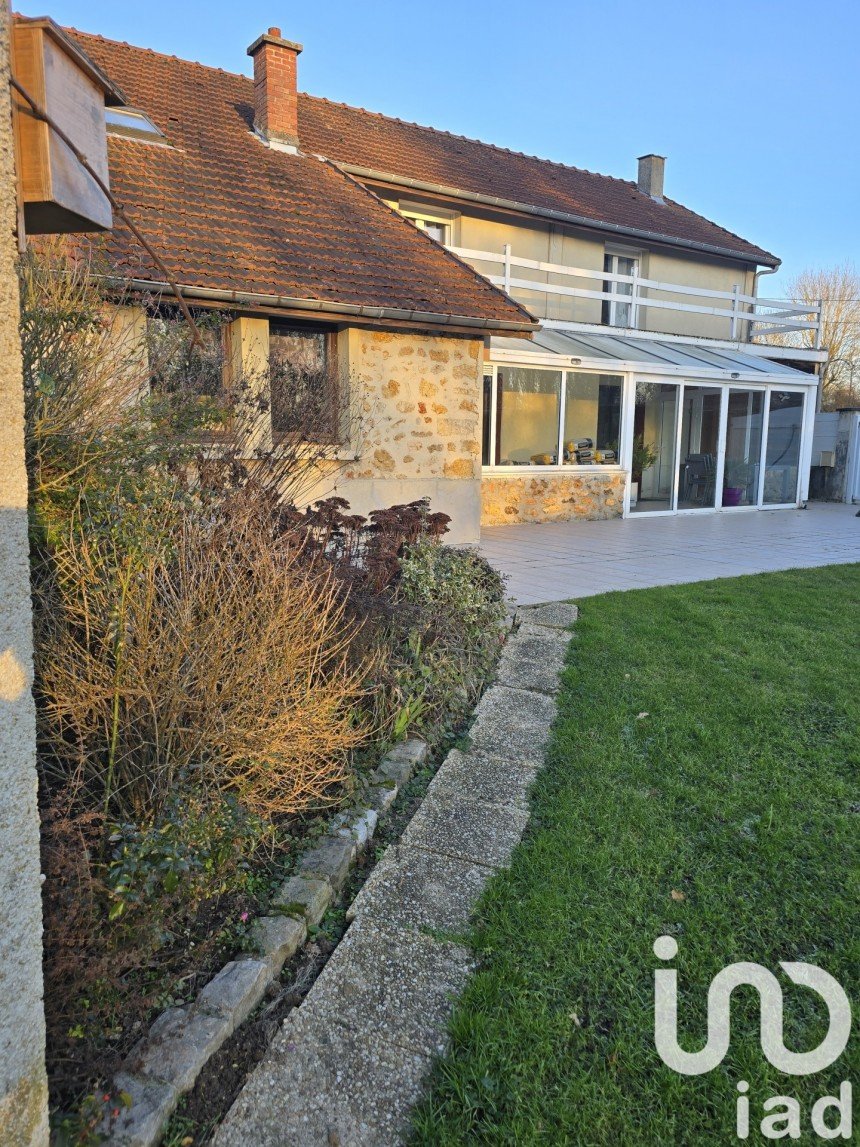 Maison de village 5 pièces de 170 m² à Leuvrigny (51700)