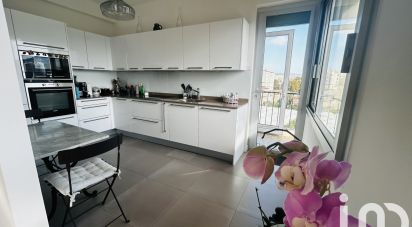 Apartment 4 rooms of 96 m² in Marseille (13008)