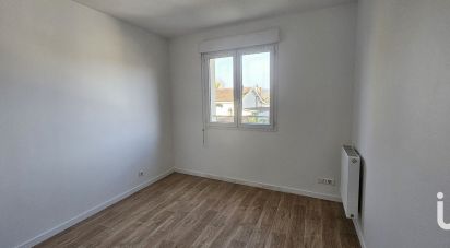 Apartment 3 rooms of 69 m² in Bègles (33130)