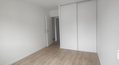 Apartment 3 rooms of 66 m² in Bègles (33130)