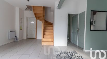 Maison de village 4 pièces de 62 m² à Dammartin-en-Serve (78111)