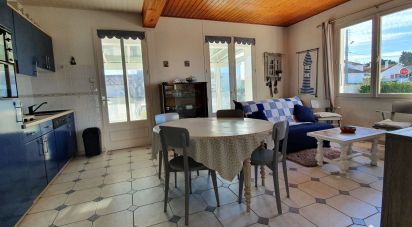 Maison 4 pièces de 87 m² à L'Aiguillon-sur-Mer (85460)