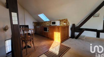 Loft 1 room of 60 m² in Saint-Florentin (89600)