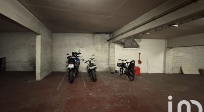 Parking/garage/box de 10 m² à Paris (75012)