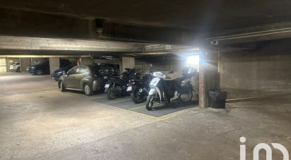 Parking/garage/box de 18 m² à Paris (75012)