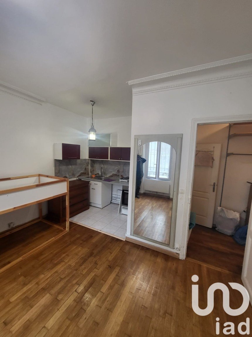 Apartment 2 rooms of 31 m² in Saint-Denis (93200)