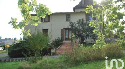 House 11 rooms of 230 m² in Margueron (33220)