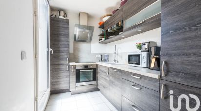 Apartment 4 rooms of 65 m² in Sainte-Geneviève-des-Bois (91700)