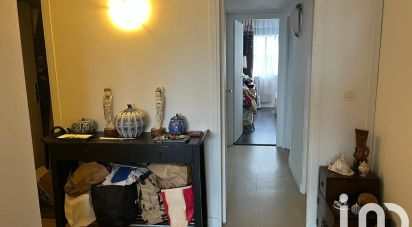 Apartment 3 rooms of 70 m² in Saint-Denis (93200)