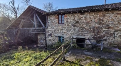 Country house 6 rooms of 114 m² in Saint-Cyr (87310)