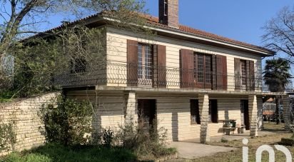 House 9 rooms of 214 m² in Le Grand-Village-Plage (17370)