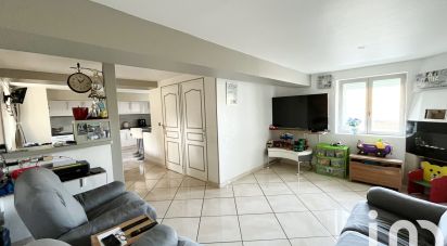 House 7 rooms of 115 m² in Oulches (36800)