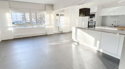 Appartement 4 pièces de 95 m² à Reims (51100)