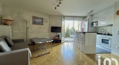 Apartment 2 rooms of 47 m² in Le Plessis-Robinson (92350)